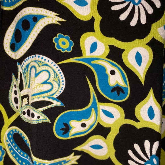 Cheryl Nash rayon/nylon/spandex scoop neck lightweight sweater. - Picture 4 of 6